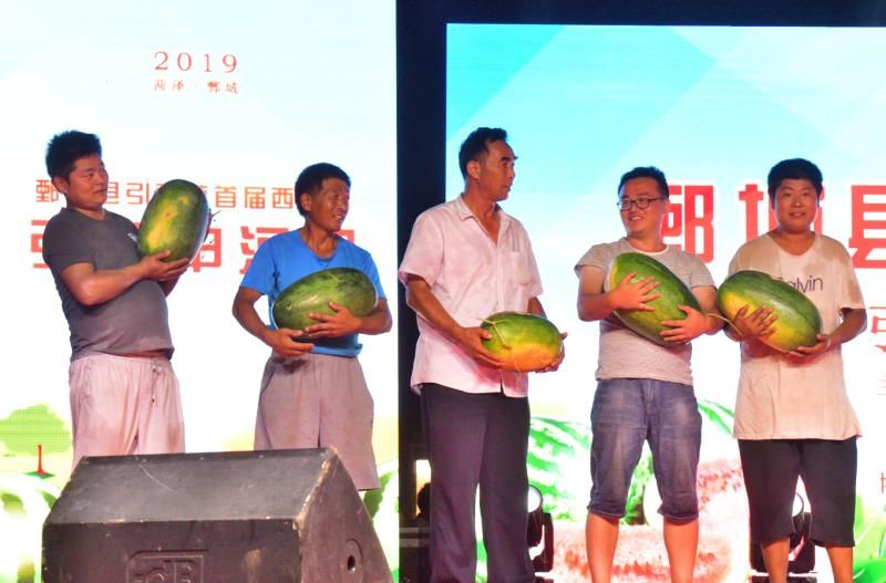 每日热点